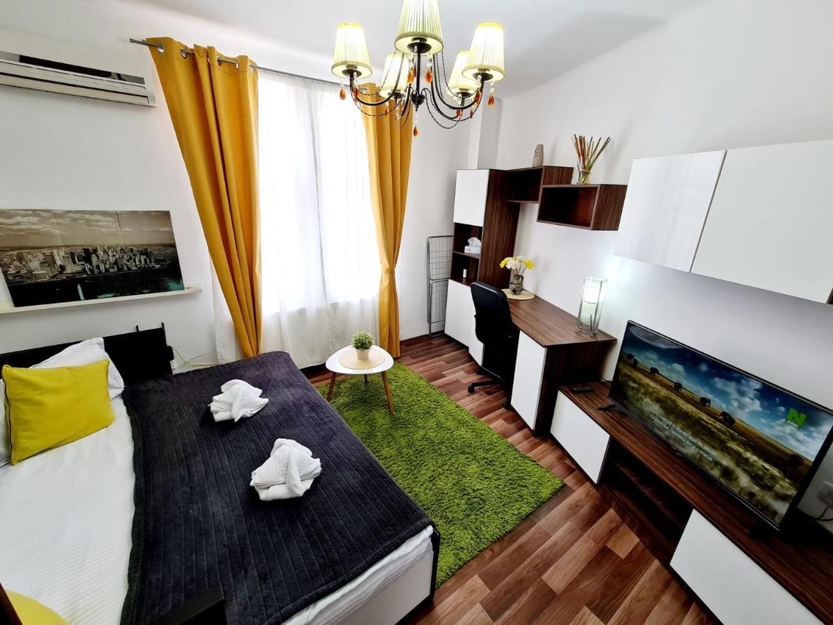 Central Old City Center Studio Universitate Coltea - Cav9 Bukarest Exteriör bild